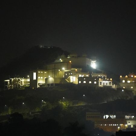 Shri Daulat Villas Udaipur Exterior photo